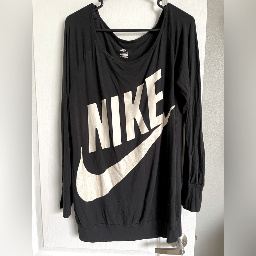 NIKE Black Sportswear Sweater